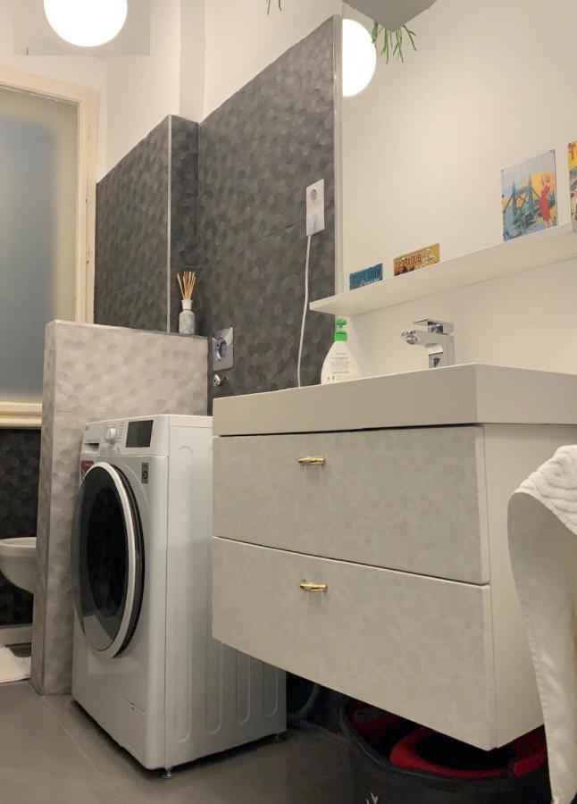 City Corso Apartman Будапеща Екстериор снимка